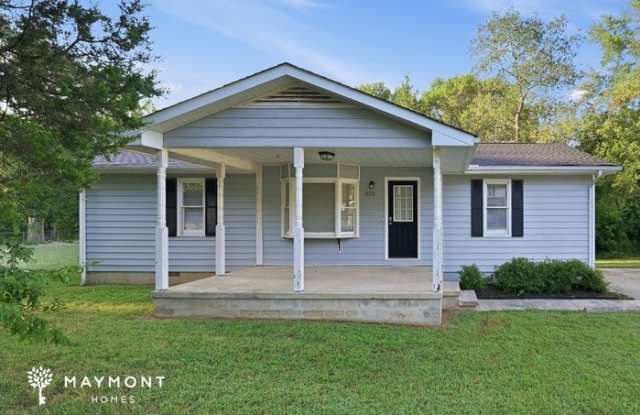 1628 Thompson Drive Gallery 1