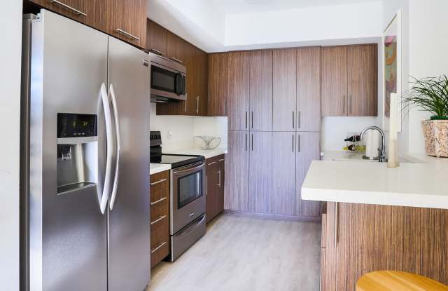 201 Marshall Apartments Gallery 2