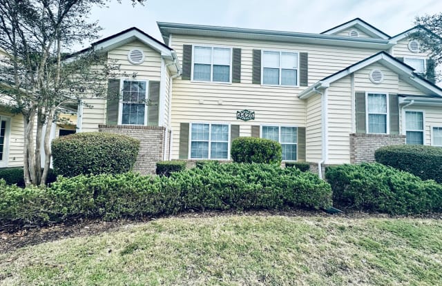 4425 Montrose Ln Apt G - 4425 Montrose Lane, Red Hill, SC 29579
