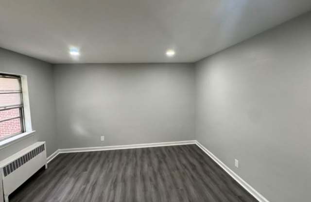 Classic Charm Meets Modern Living with Spacious Layouts & Beautifully Updated Interiors Gallery 3