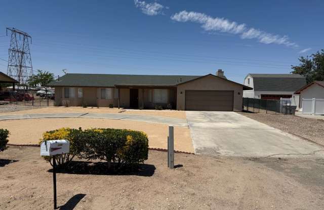 DESIRABLE MESA AREA HOME FOR RENT! photos photos