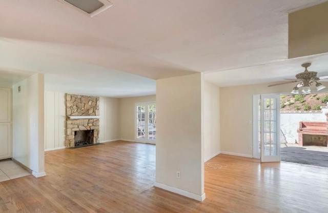 Beautiful 5 Bedroom Home in North Granada Hills!!! - 12635 Dorina Place, Los Angeles, CA 91344