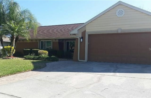 15005 NATUREWALK DRIVE - 15005 Naturewalk Drive, Northdale, FL 33624