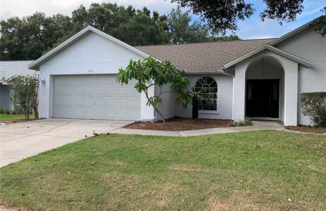 1616 POWDER RIDGE DRIVE - 1616 Powder Ridge Drive, Brandon, FL 33594