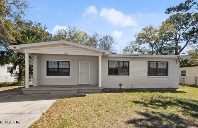 1731 MELSON Avenue photos photos