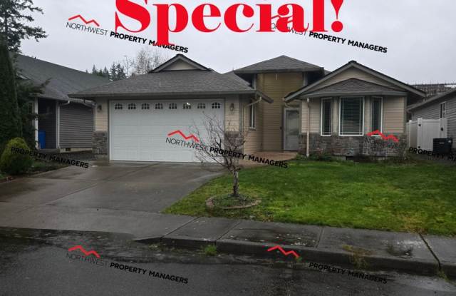 STATUS: AVAILABLE | R131B | $2700 *** MOVE IN SPECIAL *** photos photos