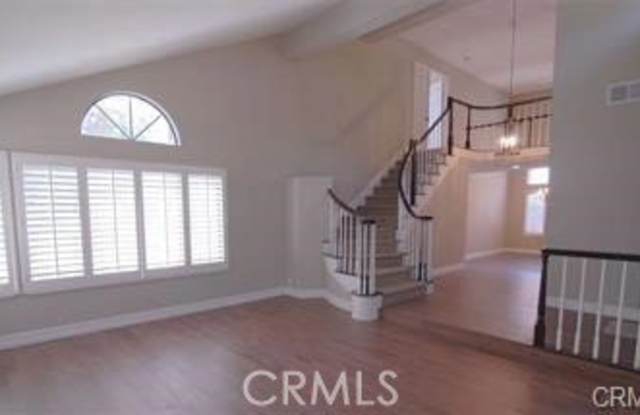 7310 East La Cumbre Drive Gallery 4