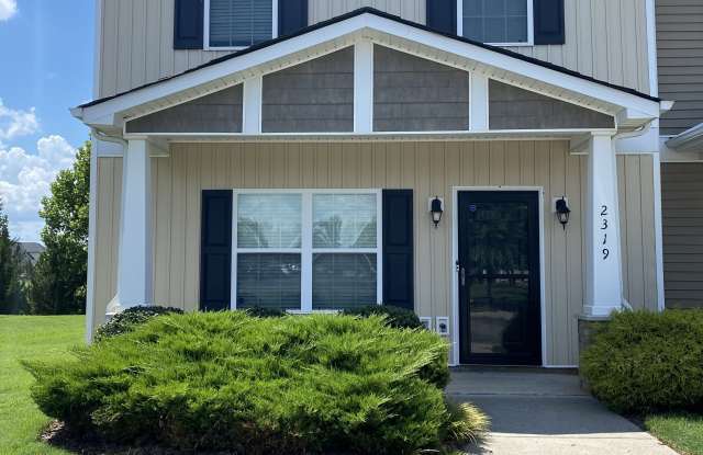 2319 New Holland Circle photos photos