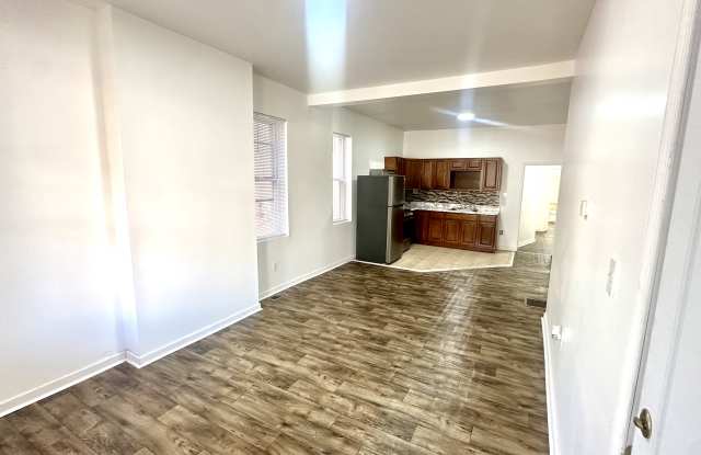 1628 Dyre Street photos photos