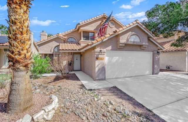 STUNNING 4 BEDROOM 3 BATH, 2 STORY HOME WITH PRIVATE POOL photos photos
