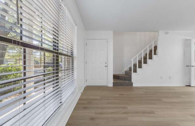 3356 Colonial Oaks Drive - 9C Gallery 3