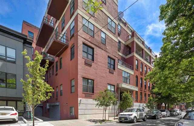 44 SHERMAN AVE - 44 Sherman Ave, Jersey City, NJ 07307