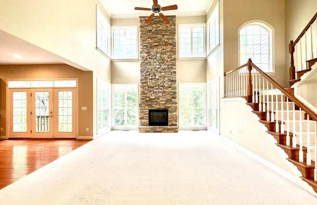 22454 PINE RIDGE COURT Gallery 4