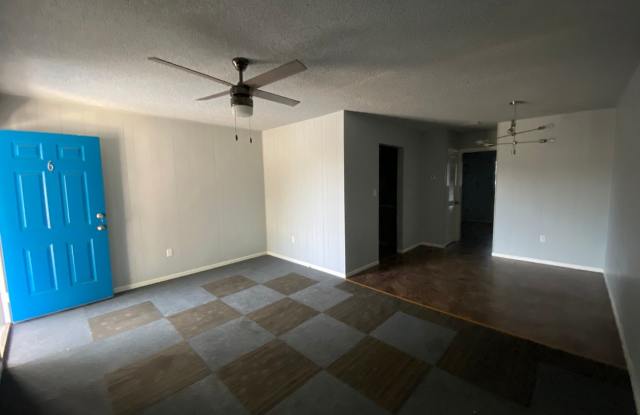 301 E 4th St photos photos