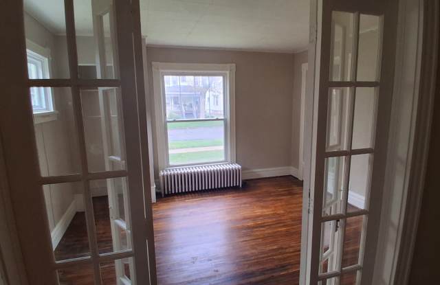 47 South Main Street - A-LF Gallery 2