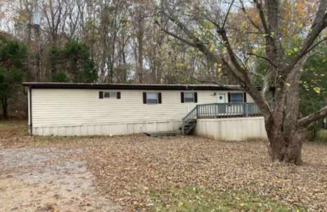 863 Lou Ann Lane available now!! photos photos