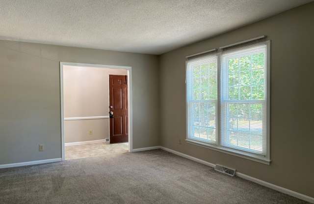 3 Bedroom, 2 Bathroom House in Greensboro! Gallery 4