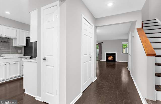 17 TIBURON Court Gallery 2
