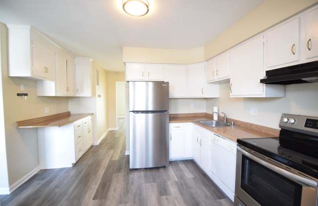 6028 Saint Moritz Drive Gallery 2