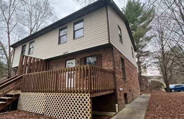 Renovated Home Near Virginia Tech photos photos