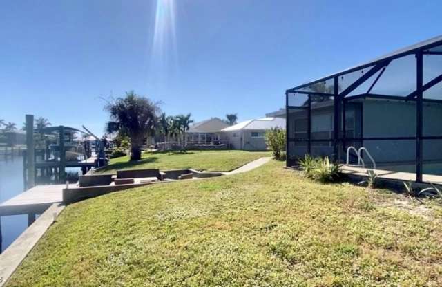 4911 Santa Monica Court Gallery 2