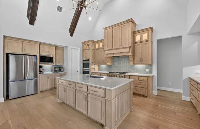 321 Pecan Trail Gallery 3
