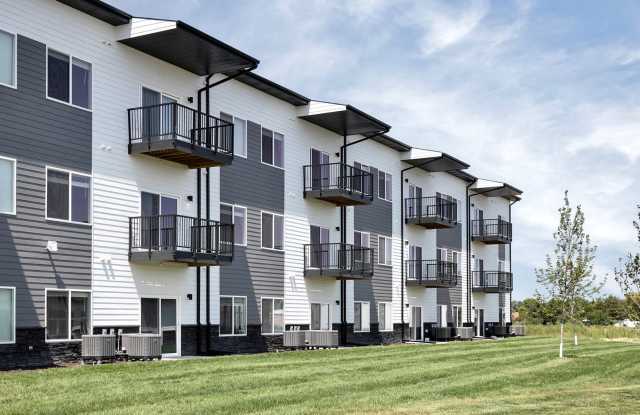 Cross Creek photos photos