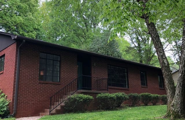 500 East J Street - 500 East J Street, Newton, NC 28658