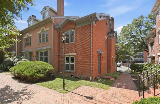 Lovely end-unit, steps from Braddock Rd Metro. photos photos Lovely end-unit, steps from Braddock Rd Metro. photos photos