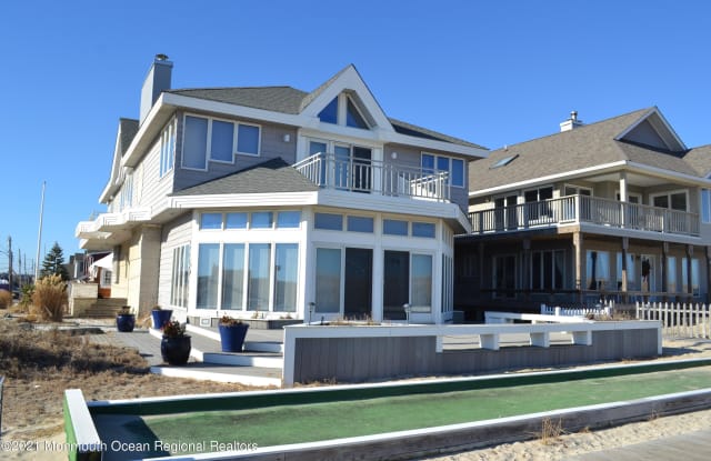 106 Oceanfront photos photos