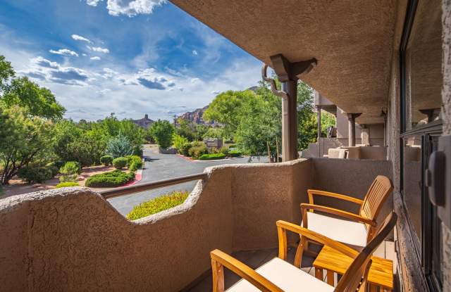 West Sedona Condo, Views + Bonus Room! Gallery 1