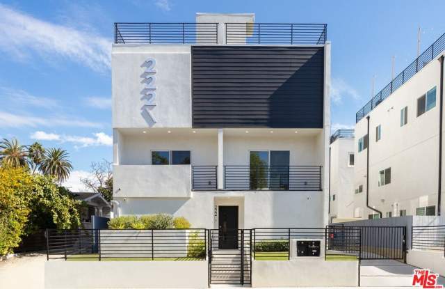 222 N Coronado St photos photos