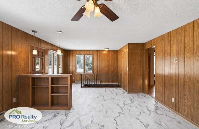 4 Bedroom Home **50% off February's Rent with a February 2026 Move In** - 607 Lake Boulevard South, Buffalo, MN 55313