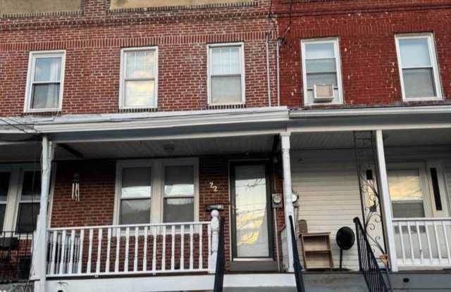 22 dunham Street - 22 Dunham Street, Trenton, NJ 08618