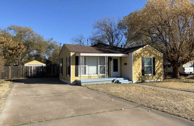 2608 31st Street - 2608 31st Street, Lubbock, TX 79410 2608 31st Street - 2608 31st Street, Lubbock, TX 79410