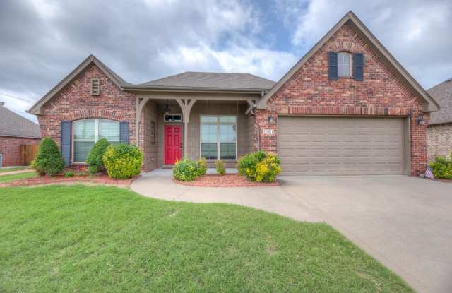 1501 West Birmingham Street photos photos