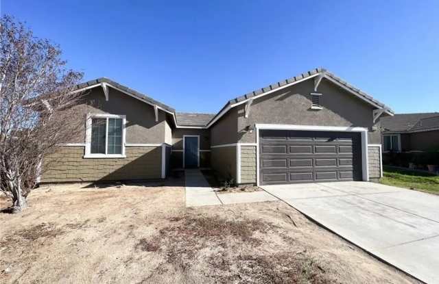 Gorgeous Remodeled 3+2 - $3300 photos photos