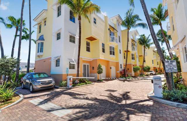 4332 SEAGRAPE DR #APT 4 LAUDERDALE BY THE SEA, FL 33308 Gallery 3