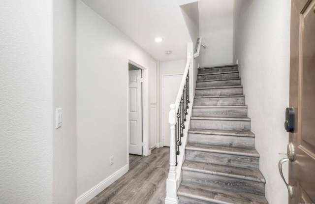 6125 Paseo Ensillar Gallery 3