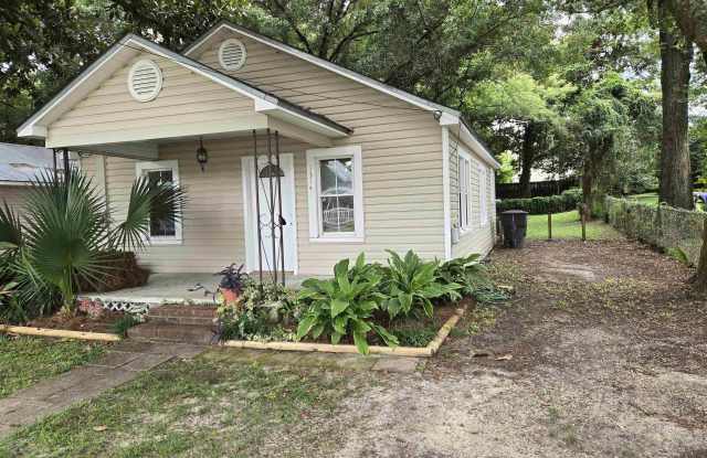 1314 N Bronough Street unit: A photos photos