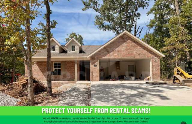 Bella Vista Single-Family Home- 2 Bed/ 2 Bath with Hobby Room- Desirable Applewood Plan Gallery 1