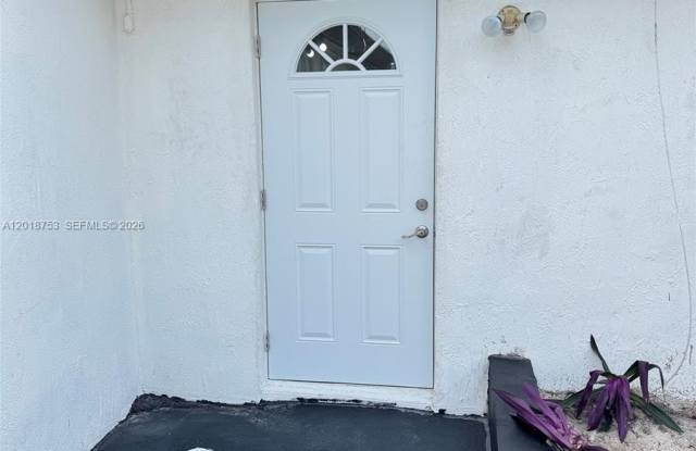 414 N 60th Way photos photos