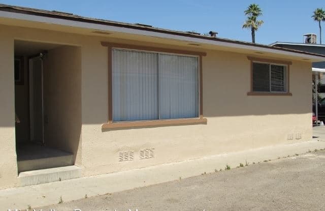 798 W. Pleasant Avenue - 798 W Pleasant Ave, Tulare, CA 93274