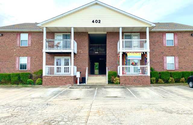402 Jack Miller Blvd Unit B - 402 Jack Miller Boulevard, Clarksville, TN 37042
