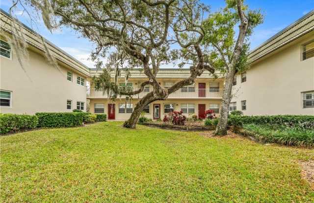 11 Vista Gardens Trail Gallery 1