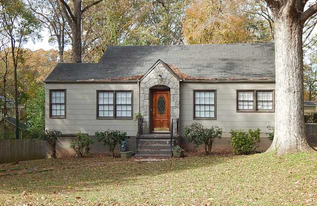 299 Eleanor St SE - 299 Eleanor Street Southeast, DeKalb County, GA 30317