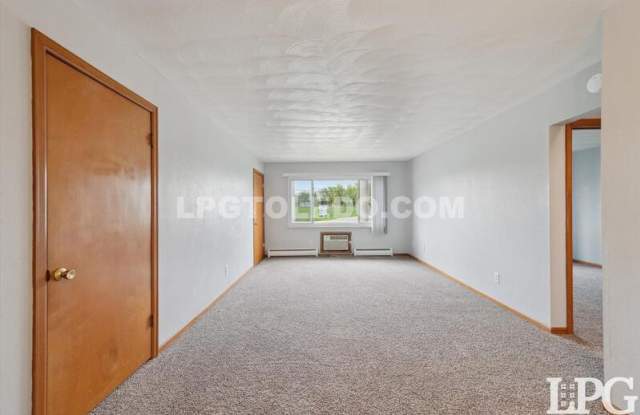 3310 Arlington Ave photos photos