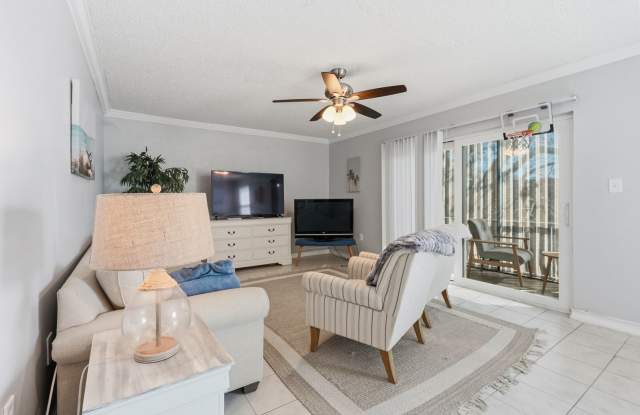 Beautiful Condo Located in Clearwater - Available Now! Gallery 4