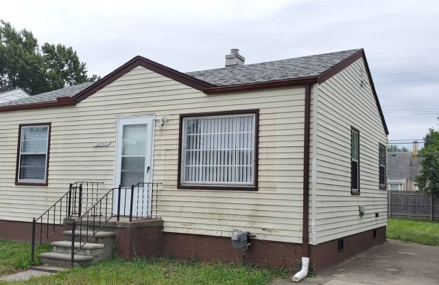 12850 Prospect Ave - 12850 Prospect Avenue, Warren, MI 48089