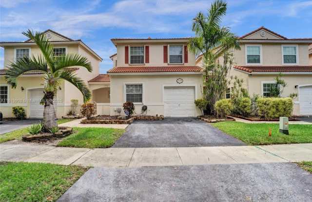 17954 SW 10th Ct photos photos